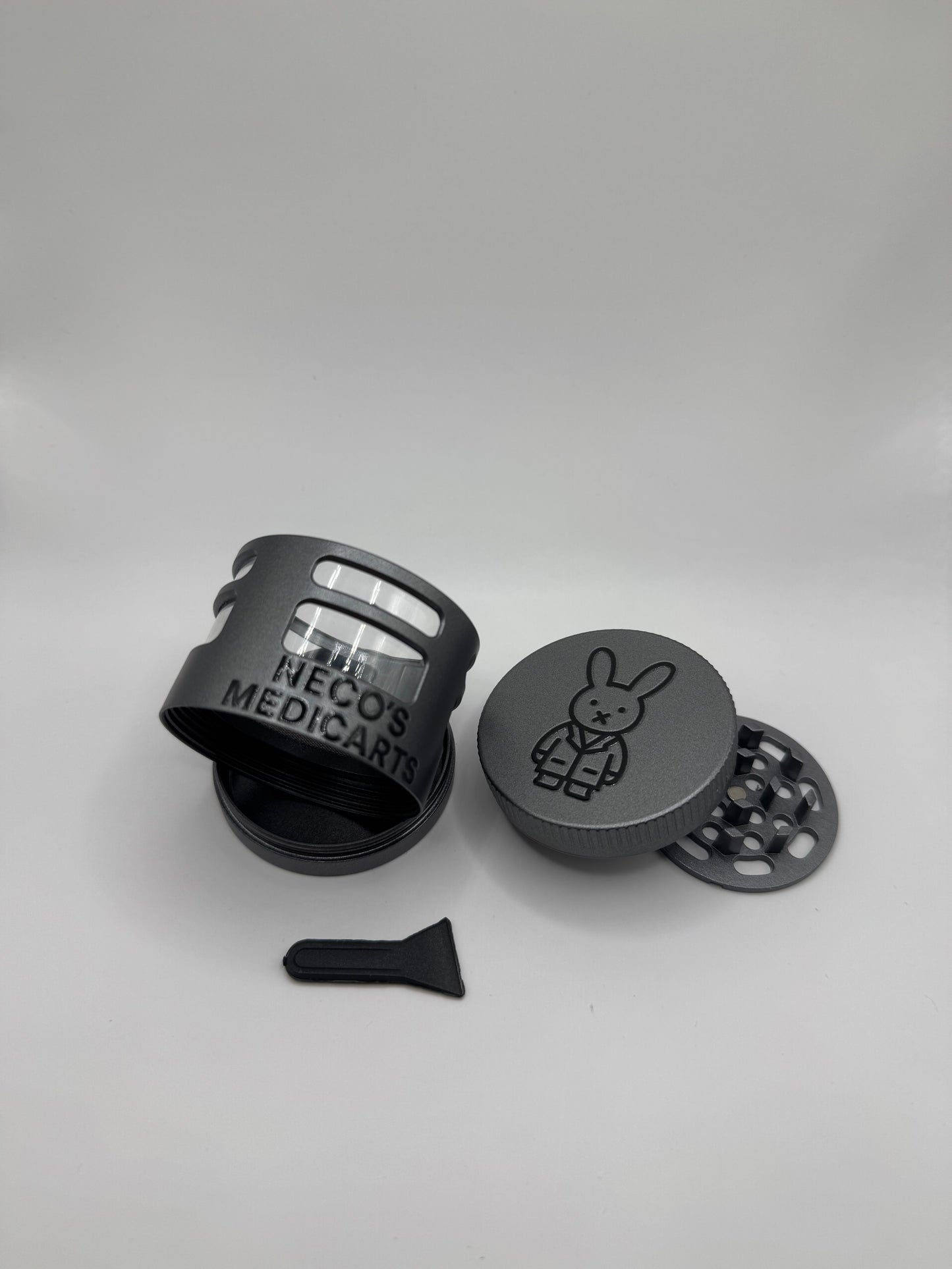 4-Piece Metal Grinder with Window – 45mm – Metal Grey – Exclusive by Neco’s Medicarts